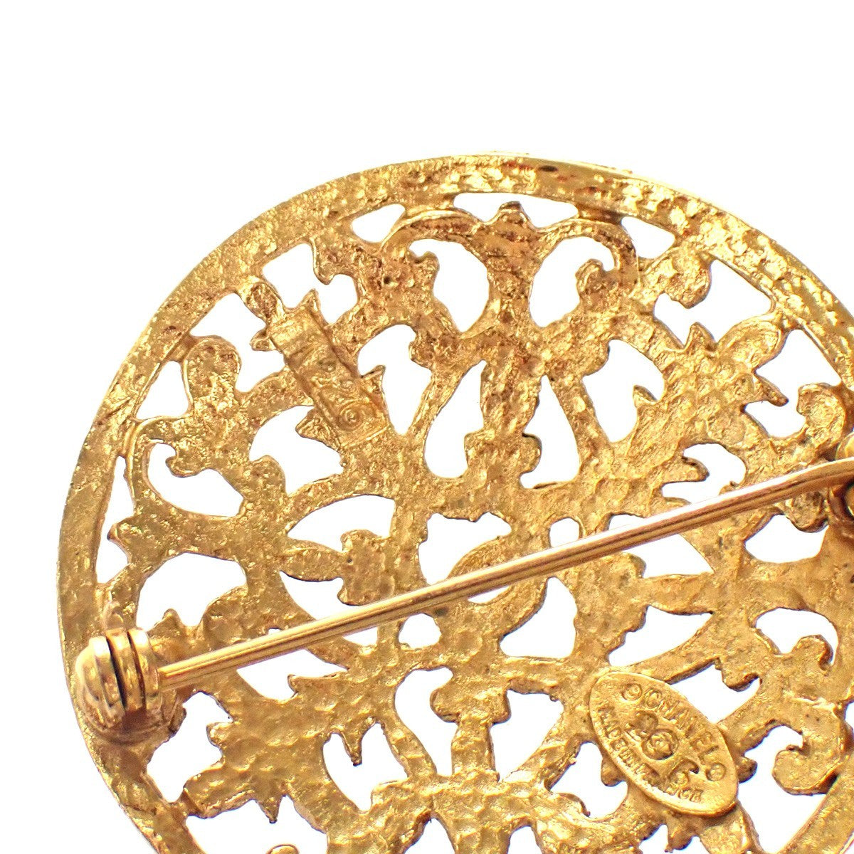 CHANEL CC Logo Round Pin Brooch 26 Gold GHW France Vintage 36YJ176
