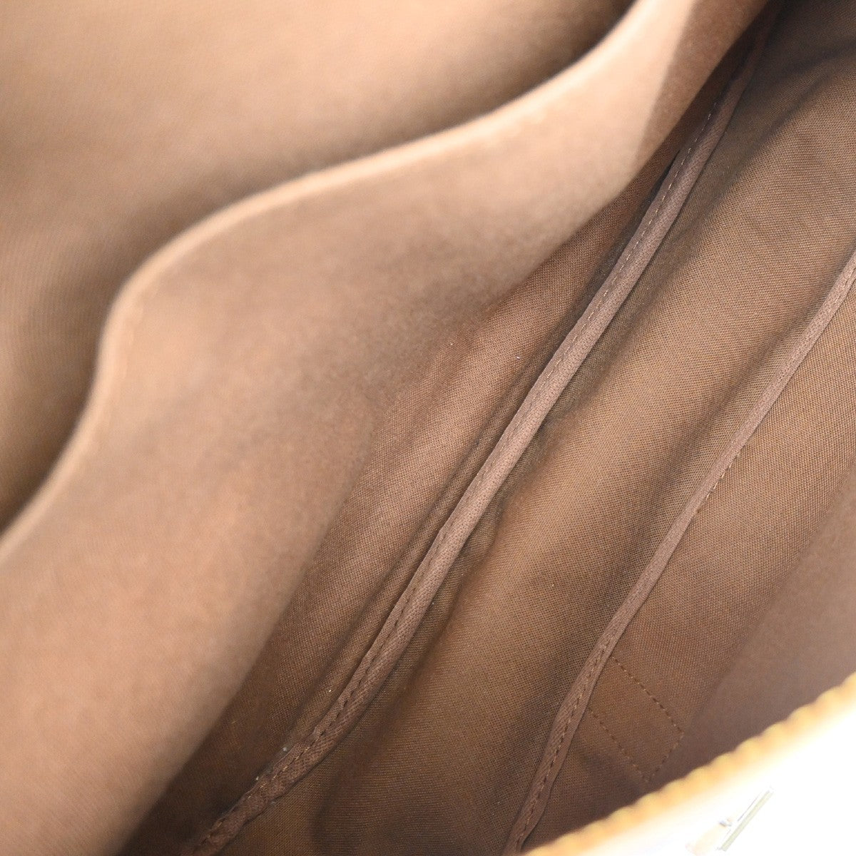 LOUIS VUITTON Logo Saumur 43 Shoulder Bag Monogram Leather Brown M42252 35MA673