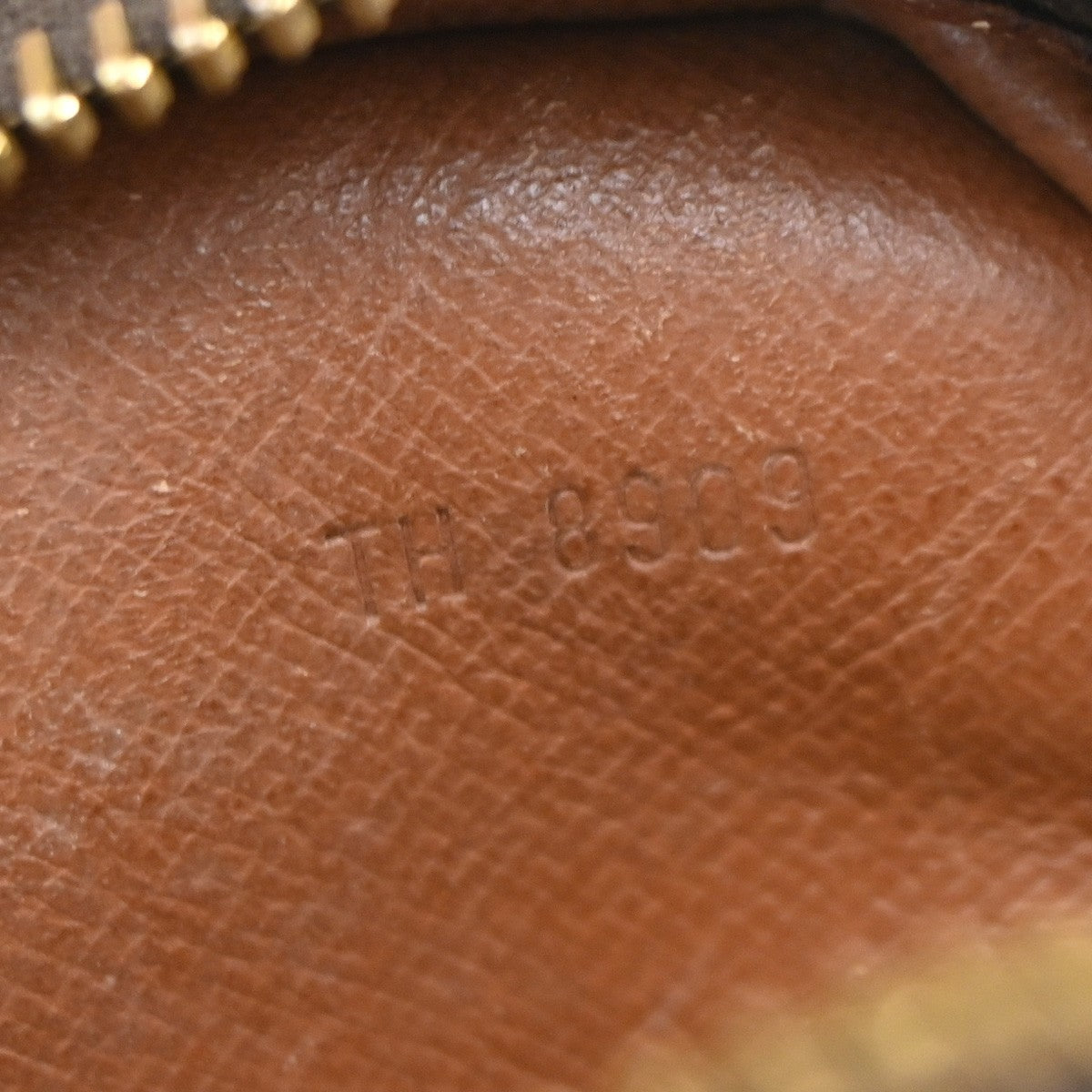 LOUIS VUITTON Amazon Crossbody Shoulder Bag Monogram Leather BN M45236 36YH861