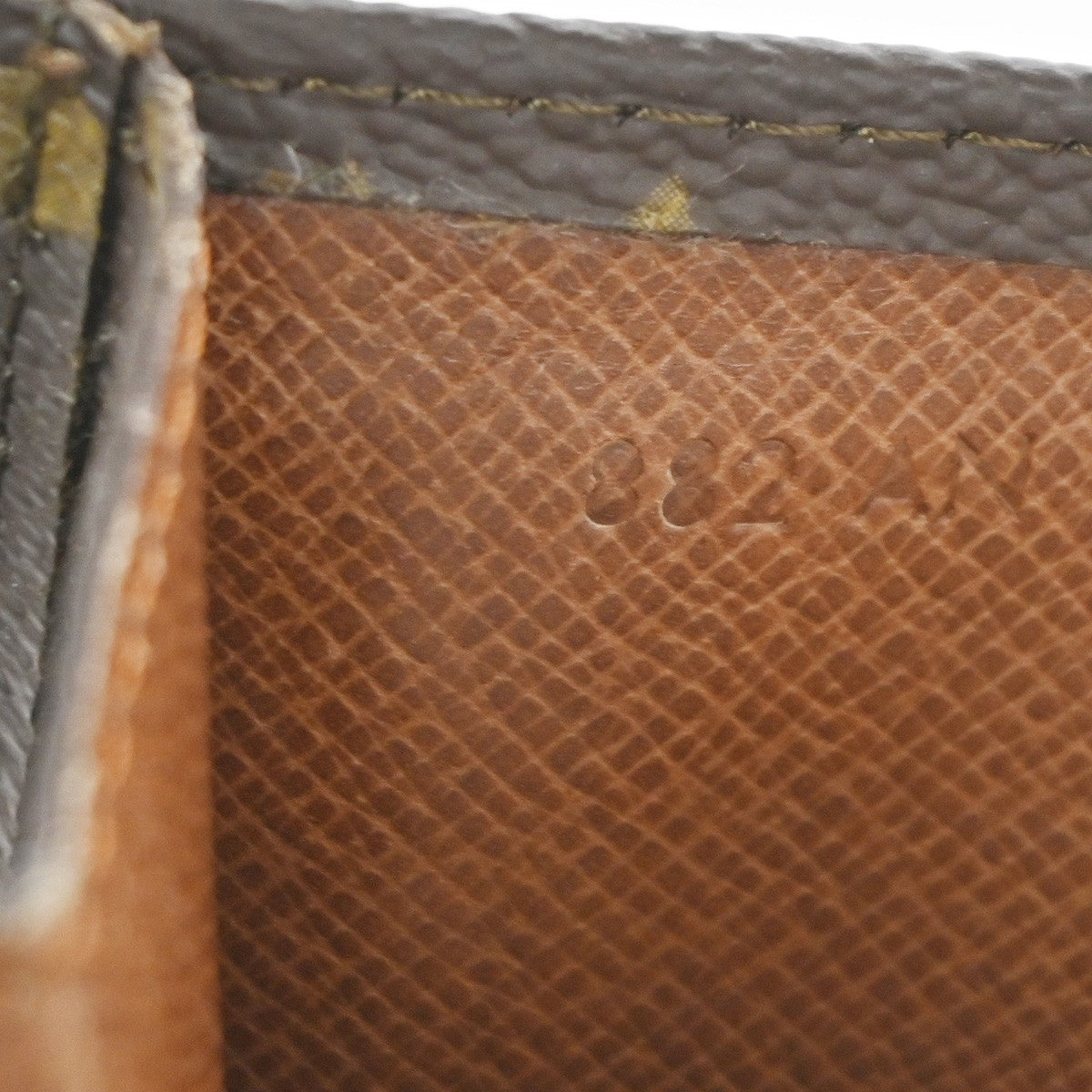 LOUIS VUITTON Pochette Rabat 20 Clutch Pouch Bag Monogram Leather M51934 05TA588