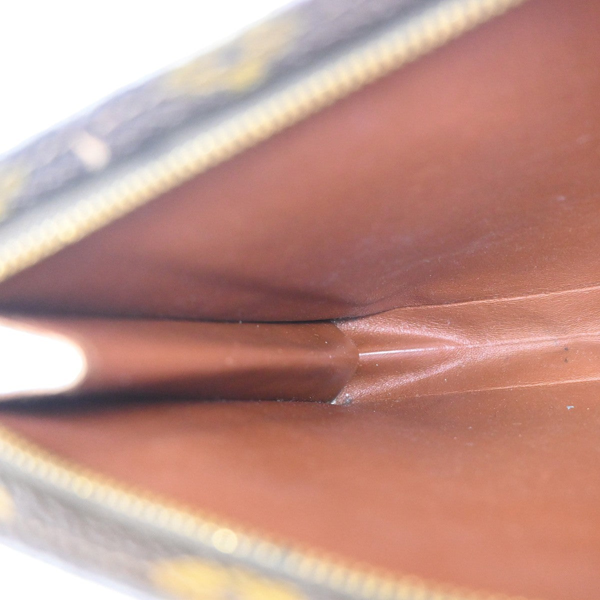 LOUIS VUITTON Poche Toilette 26 Clutch Pouch Bag Monogram Leather M47542 69ZA145