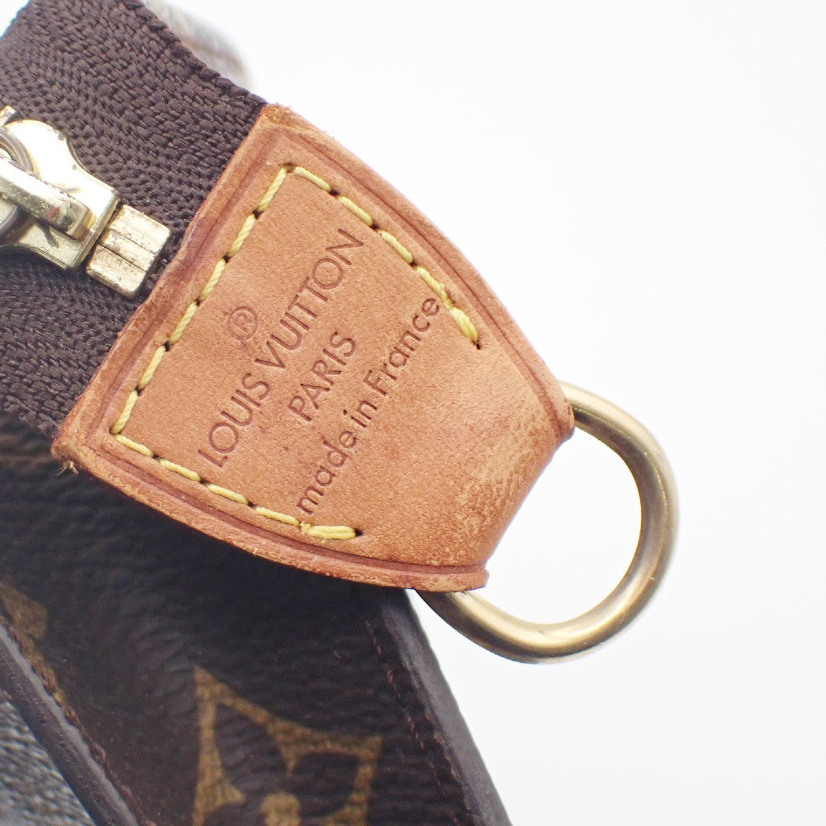 LOUIS VUITTON LV Bucket PM Clutch Pouch Bag Monogram Leather France 05KC810