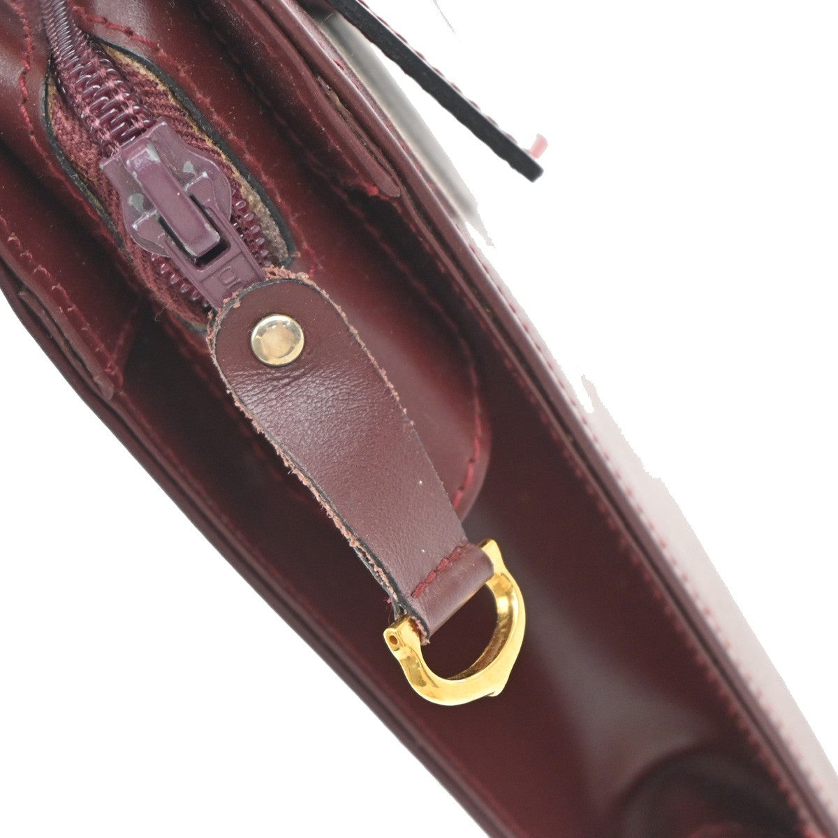 Must De Cartier 2C Clutch Hand Bag Leather Red Gold-Plated 01EF966