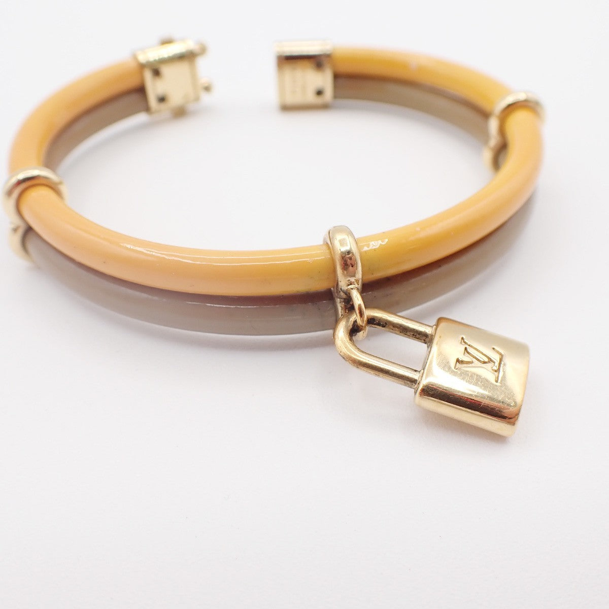 LOUIS VUITTON Keep It Twice Bracelet Patent Leather Khaki Yellow GHW 30KC922
