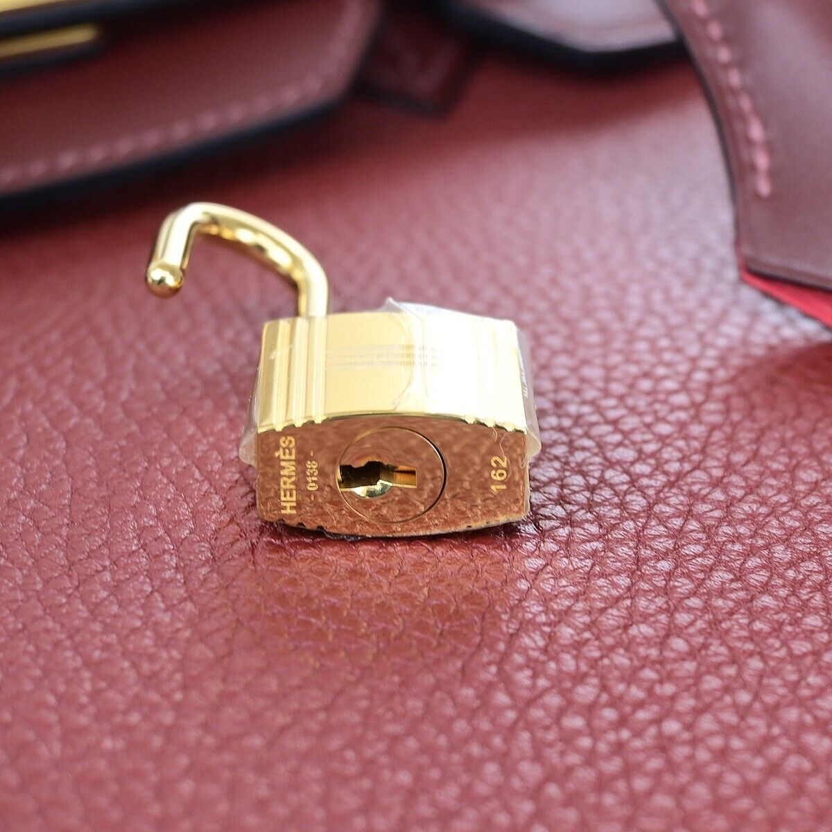 HERMES LOGO BIRKIN 30 HAND BAG C STAMP TOGO SWIFT LEATHER CADENA RUBY 6197LC523
