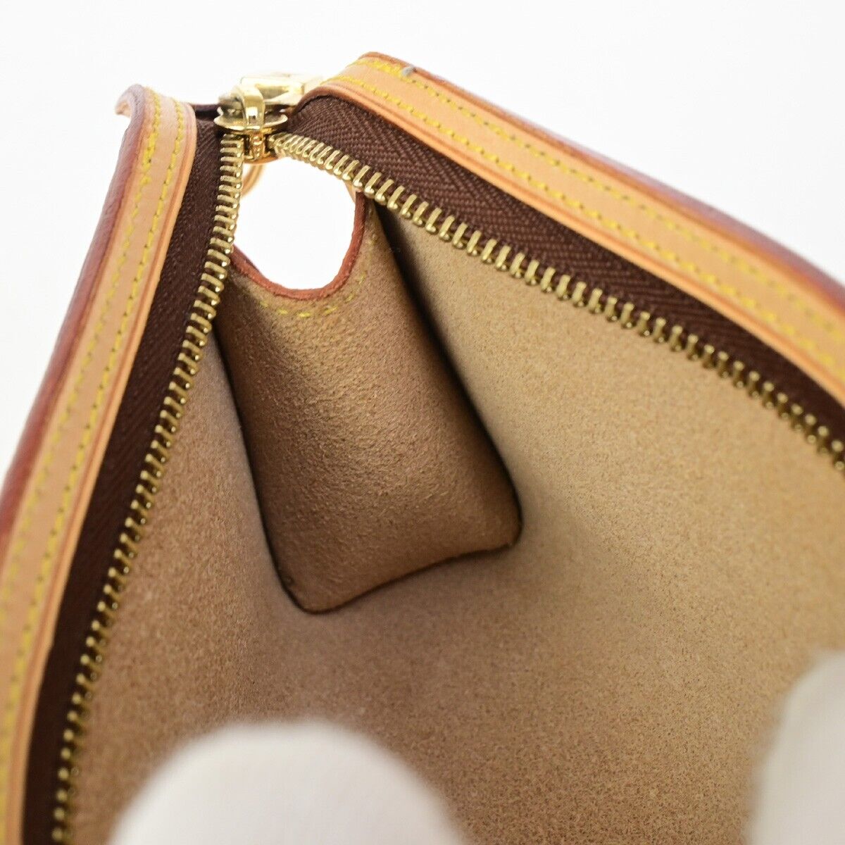 LOUIS VUITTON Logo Cabas Ambre  Pouch Bag Nomade Leather Beige Spain 04SJ427