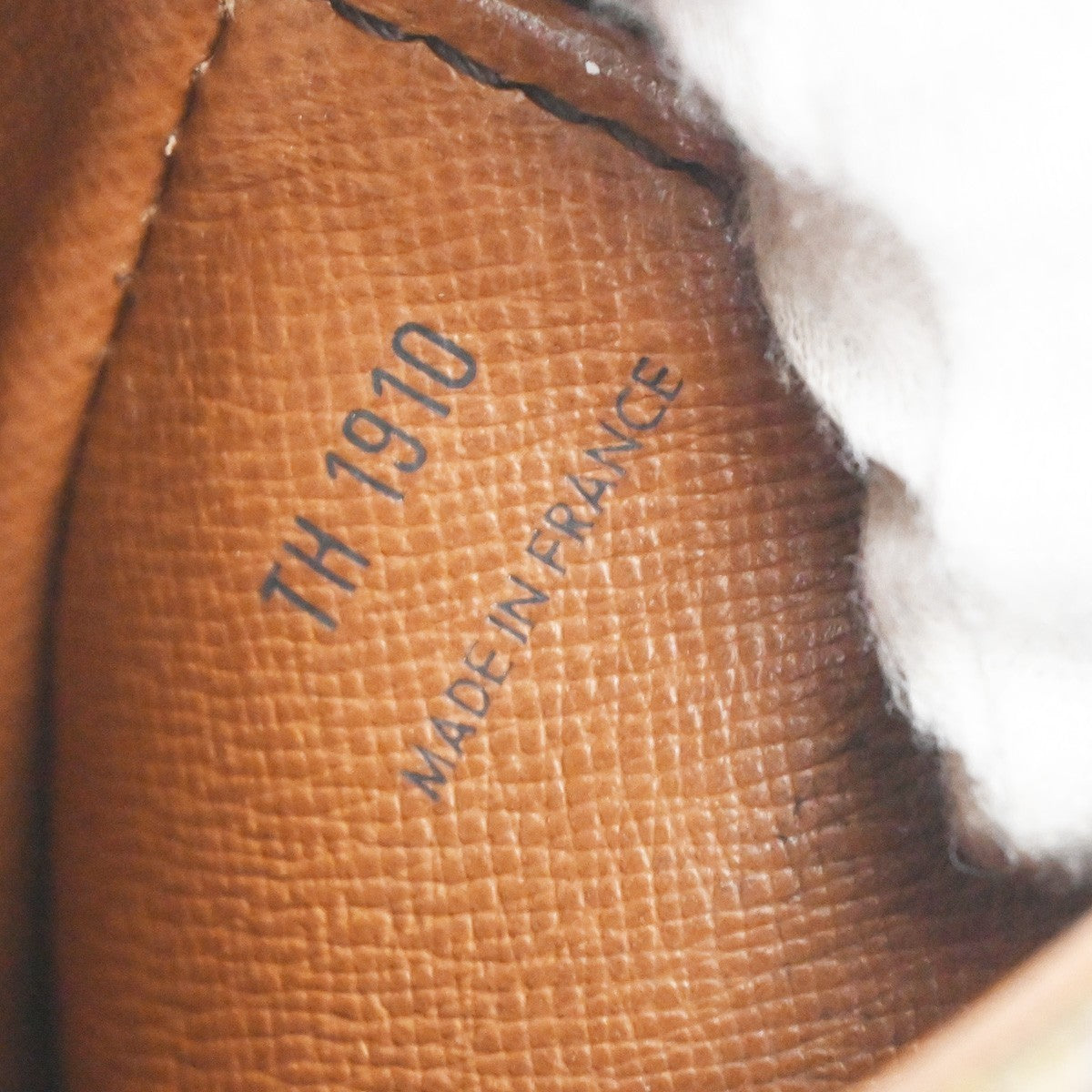 LOUIS VUITTON Saint Cloud GM Shoulder Bag Monogram Leather Brown M51242 34EG346