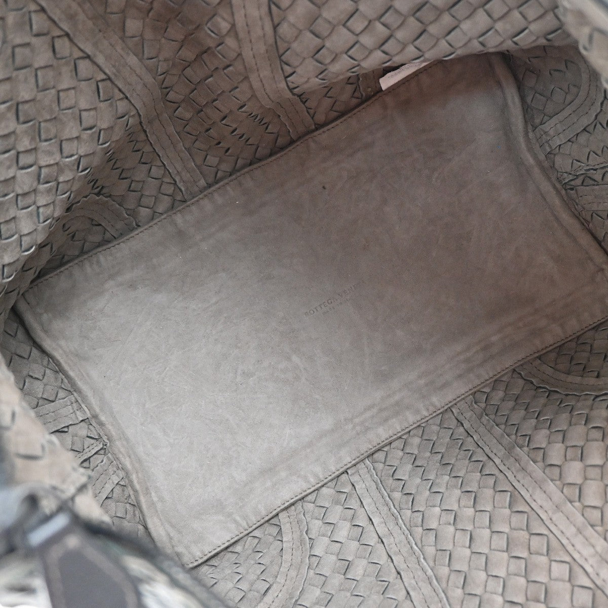 BOTTEGA VENETA Logo Intrecciato Shoulder Bag Vivo Cervo Leather Italy 46YJ055