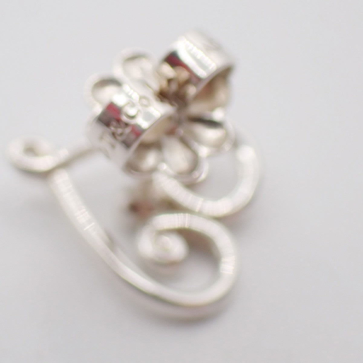 Tiffany & Co. Paloma Picasso Loving Heart Pierce Earring Silver 925 60EG351