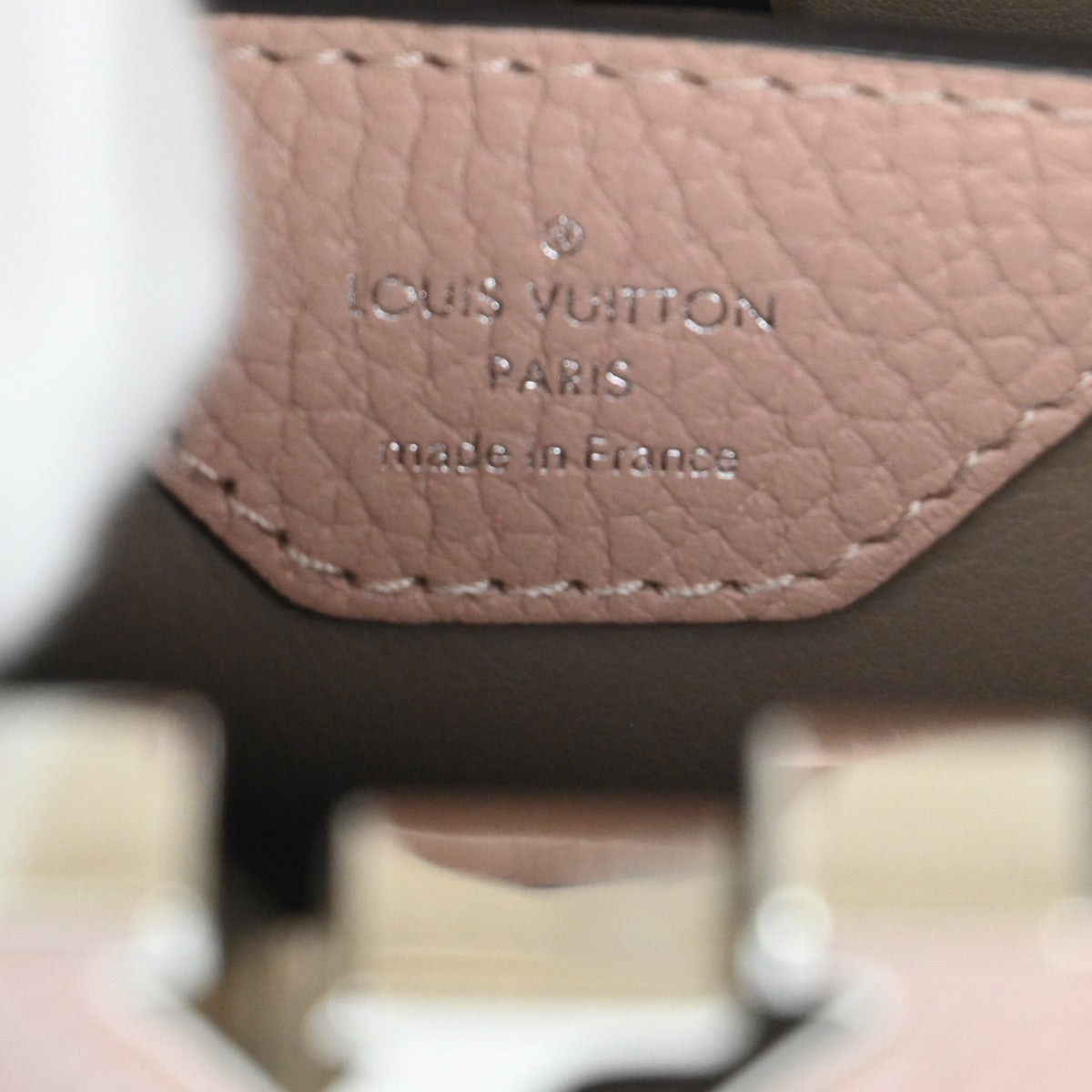 LOUIS VUITTON LV LOGO Capucines BB Hand Bag Leather Pink M22178 300RF767