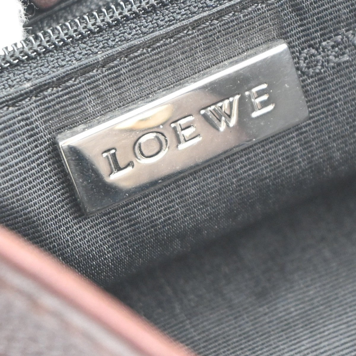 LOEWE Logo Anagram Crossbody Shoulder Bag Leather Brown SHW Spain 34KC933