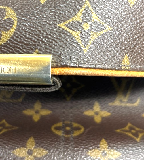 LOUIS VUITTON Abbesses Messenger Shoulder Bag Monogram Leather BN M45257 88MA232