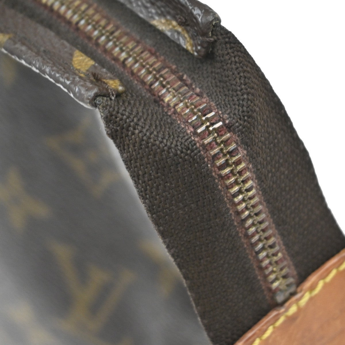 LOUIS VUITTON 2 Set Toilette 26 Pouch Bag Monogram Leather Brown M47542 61EG022