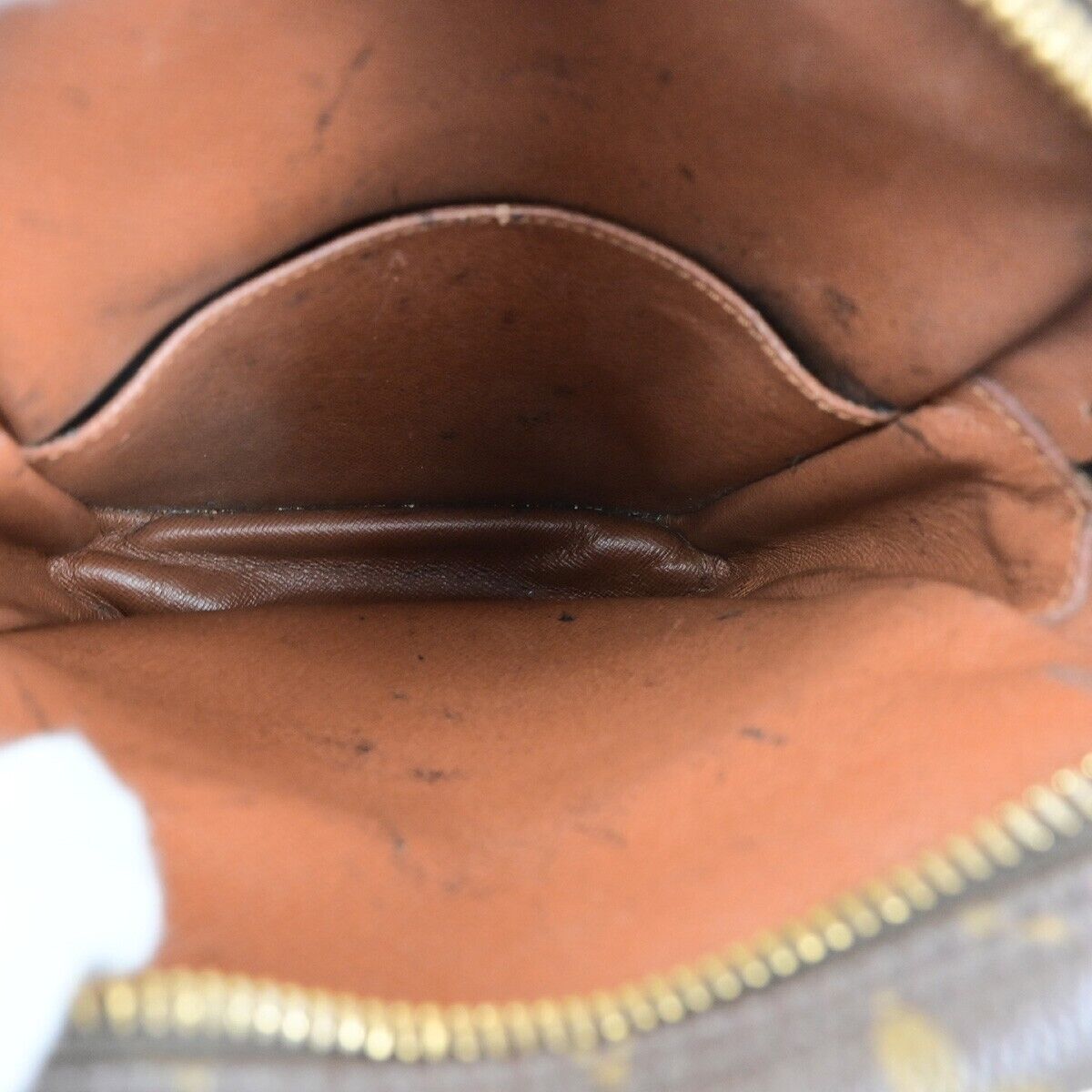 LOUIS VUITTON Amazon Crossbody Shoulder Bag Monogram Leather BN M45236 02FB522