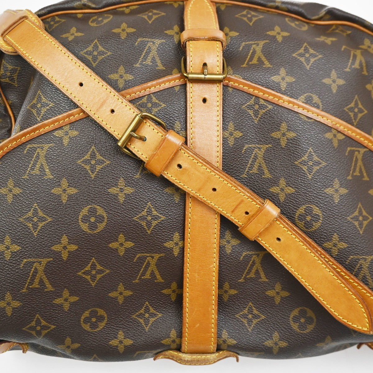 LOUIS VUITTON Saumur 35 Shoulder Bag Monogram Leather BN France M42254 74KC830