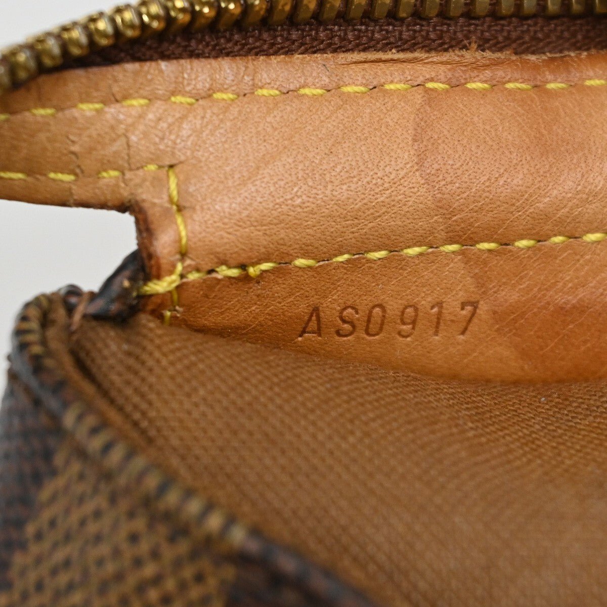 LOUIS VUITTON Columbine Shoulder Bag Damier Ebene Leather N99037 Edition 73FB602