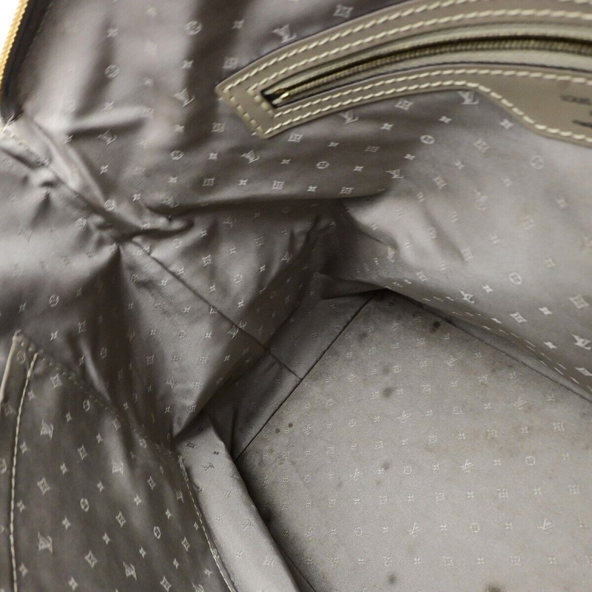 LOUIS VUITTON LV Logo Lockit Hand Bag Suhali Leather Gray GHW M91790 89ED054