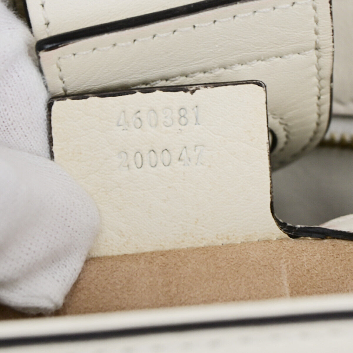 GUCCI Logo Sylvie Sherry 2 Way Shoulder Hand Bag Leather White GHW Italy 21YG624