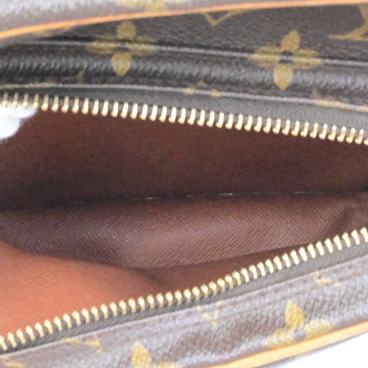 LOUIS VUITTON Amazon Crossbody Shoulder Bag Monogram Leather BN M45236 17EE087