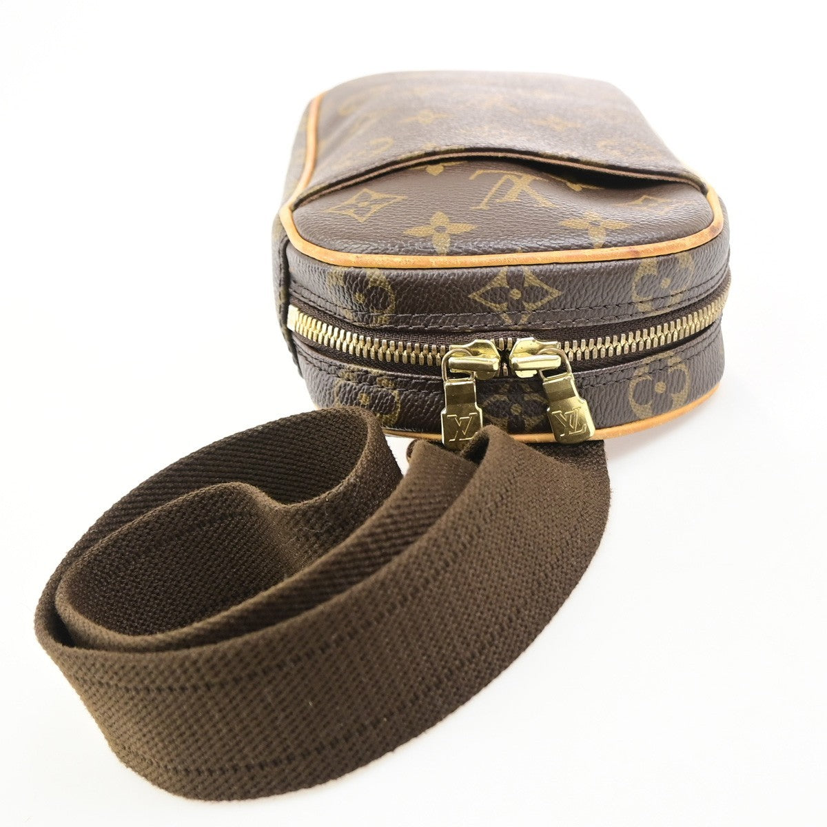 LOUIS VUITTON Pochette Gange Shoulder Bag Monogram Brown Spain M51870 59PA129