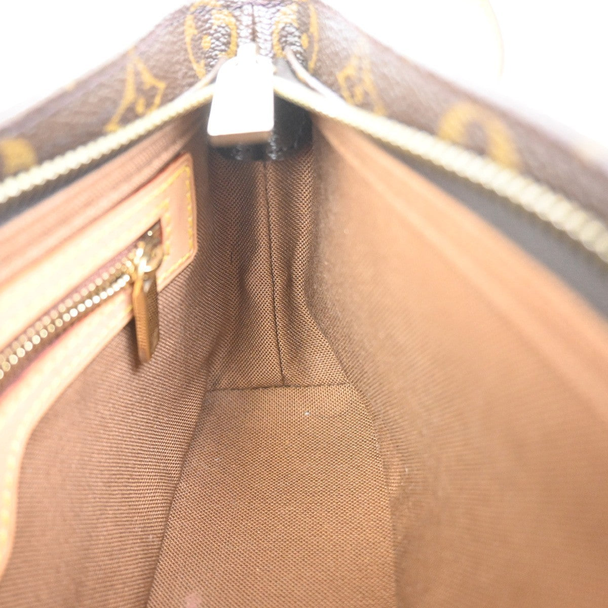 LOUIS VUITTON Trotteur Shoulder Bag Monogram Panda Leather BN M51241 638RQ026