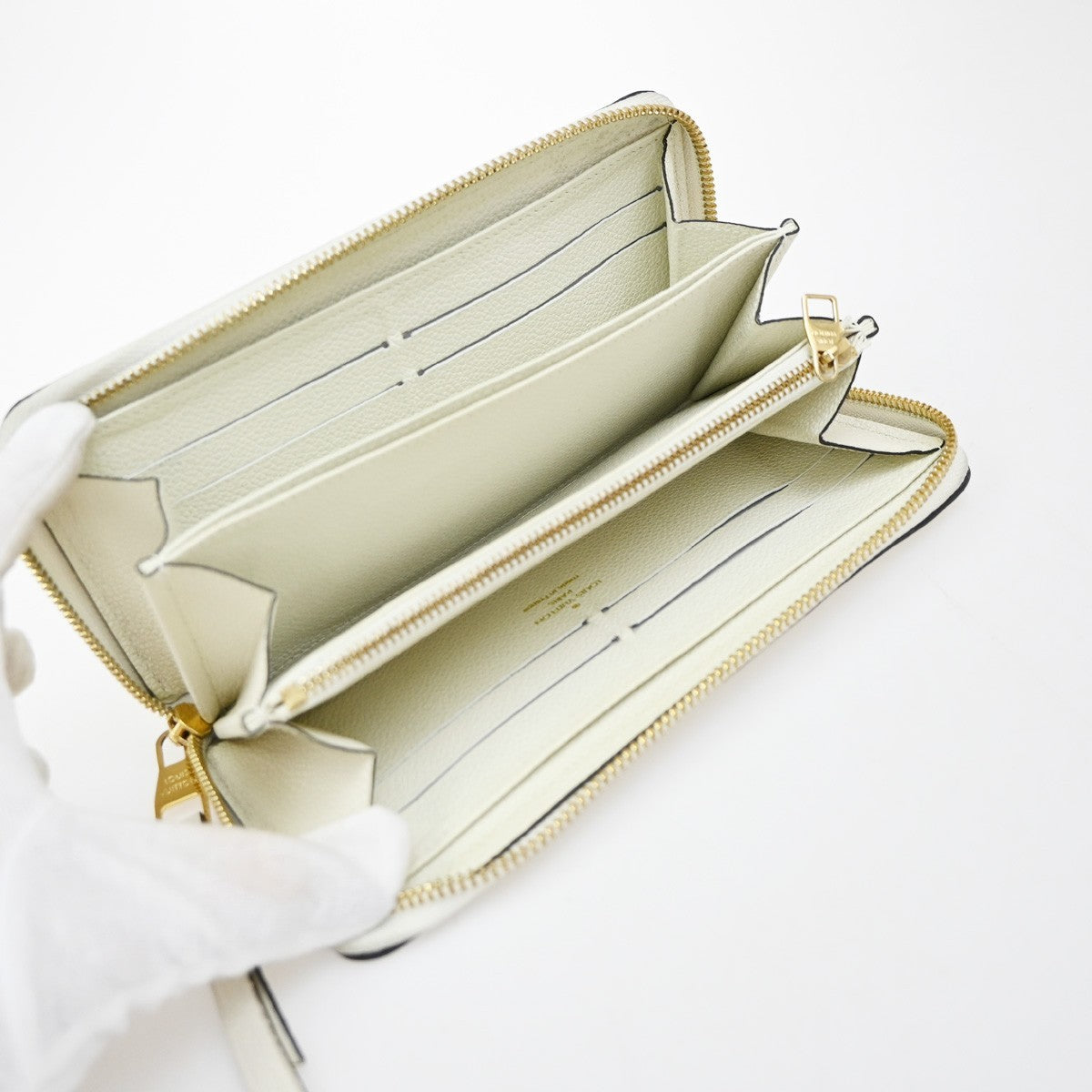 LOUIS VUITTON Zippy Wallet Long Wallet Monogram Empreinte White M93437 85EG387