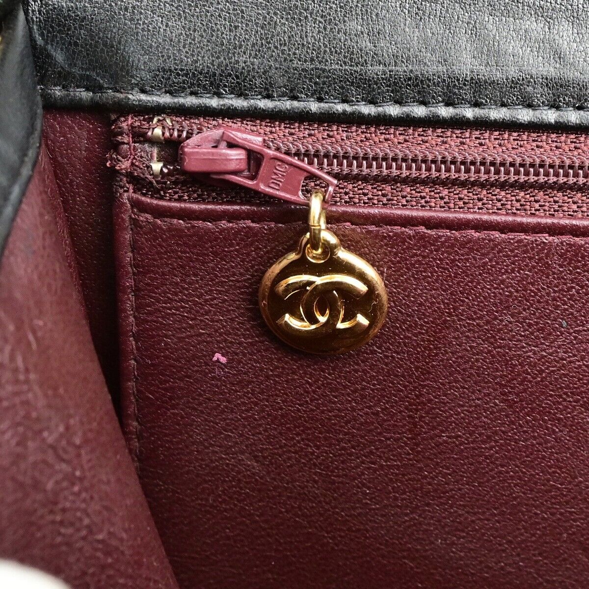 CHANEL Matelasse Single Flap Chain Shoulder Bag Leather Black Vintage 652RK871