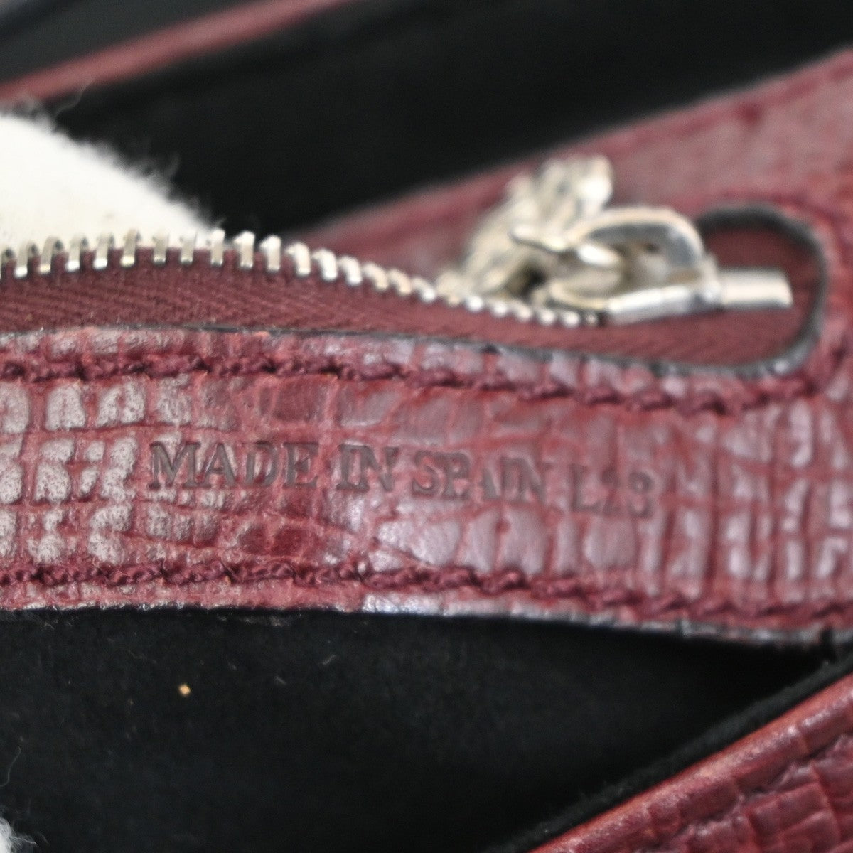 LOEWE Logo Shoulder Bag Embossing Leather Burgundy SHW Spain 32CA971