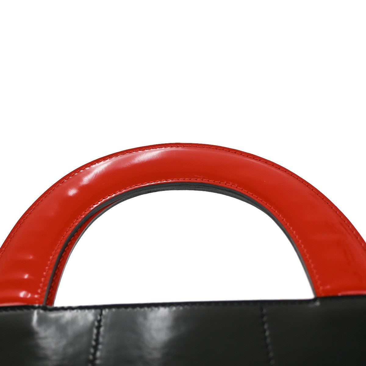 CHANEL Mademoiselle Chocolate Bar Hand Bag Patent Leather Black Red 95RF793