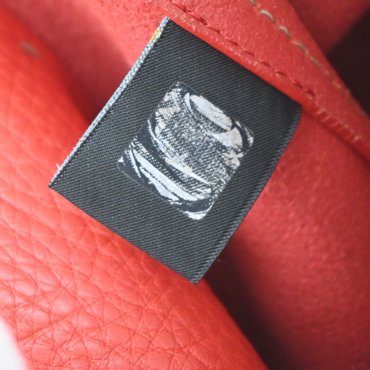 FENDI Logo Selleria Shoulder Hobo Bag Leather Red GHW Italy 82YJ094