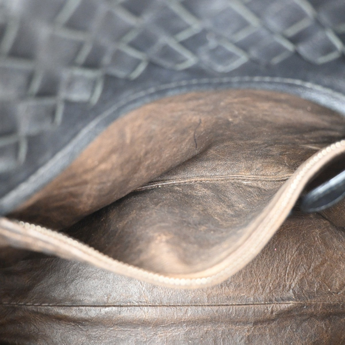 BOTTEGA VENETA Intrecciato Garda Shoulder Handbag Black Leather Italy 78TA153