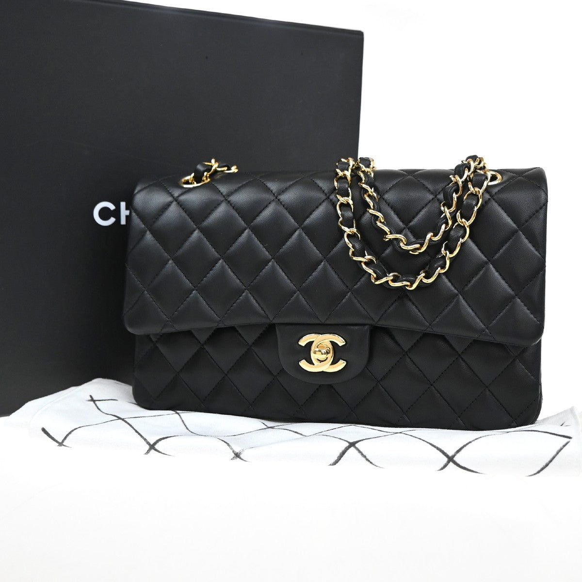 CHANEL CC Matelasse 25 Double Flap Chain Shoulder Bag Leather Black GHW 535LC540