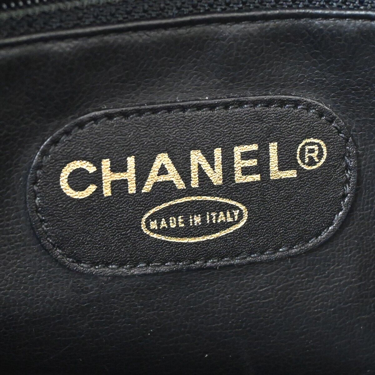 CHANEL CC Logo Chain Shoulder Bag Caviar Skin Leather Black GHW Vintage 342RH892