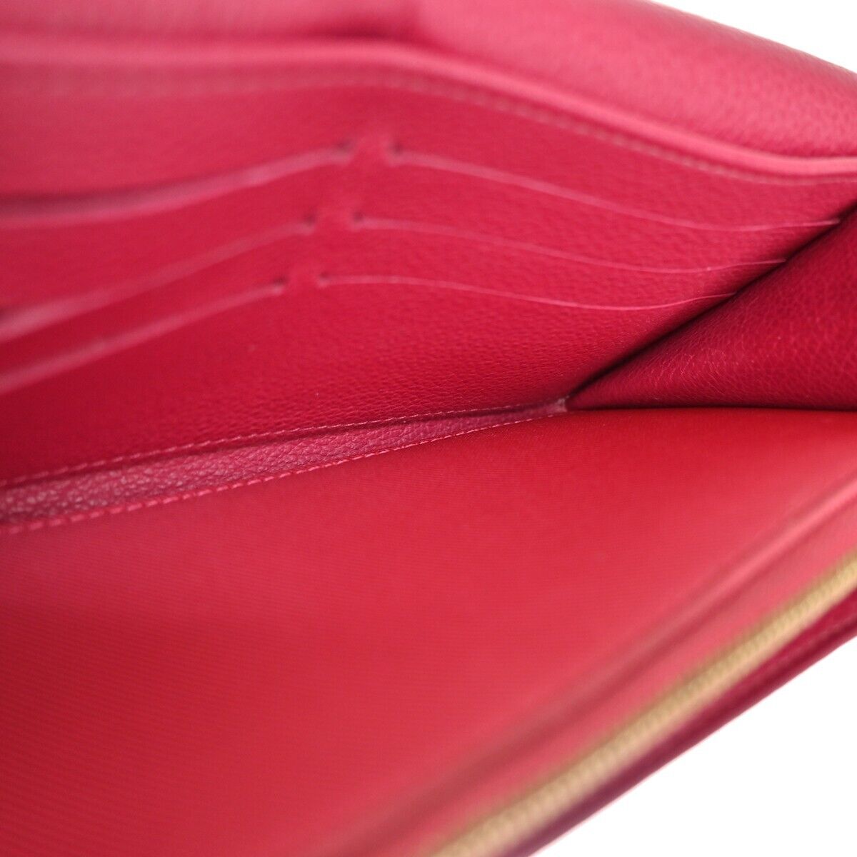 LOUIS VUITTON Portefeuille Lockme Long Wallet  Leather Fuchsia M61277 65EA270