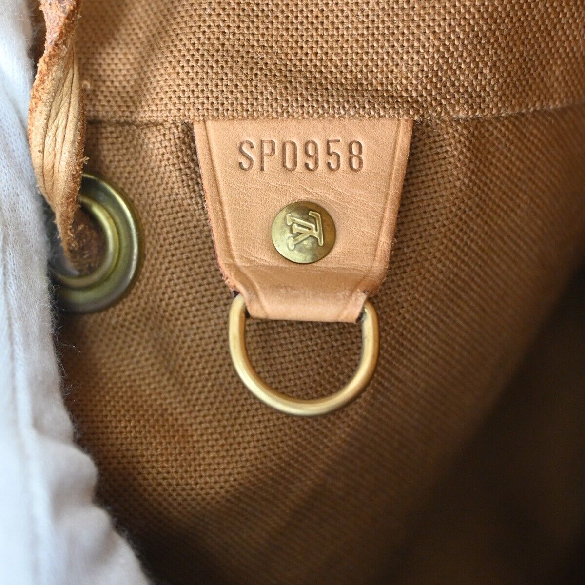 LOUIS VUITTON Montsouris MM Backpack Bag Monogram Leather Brown M51136 11HB861