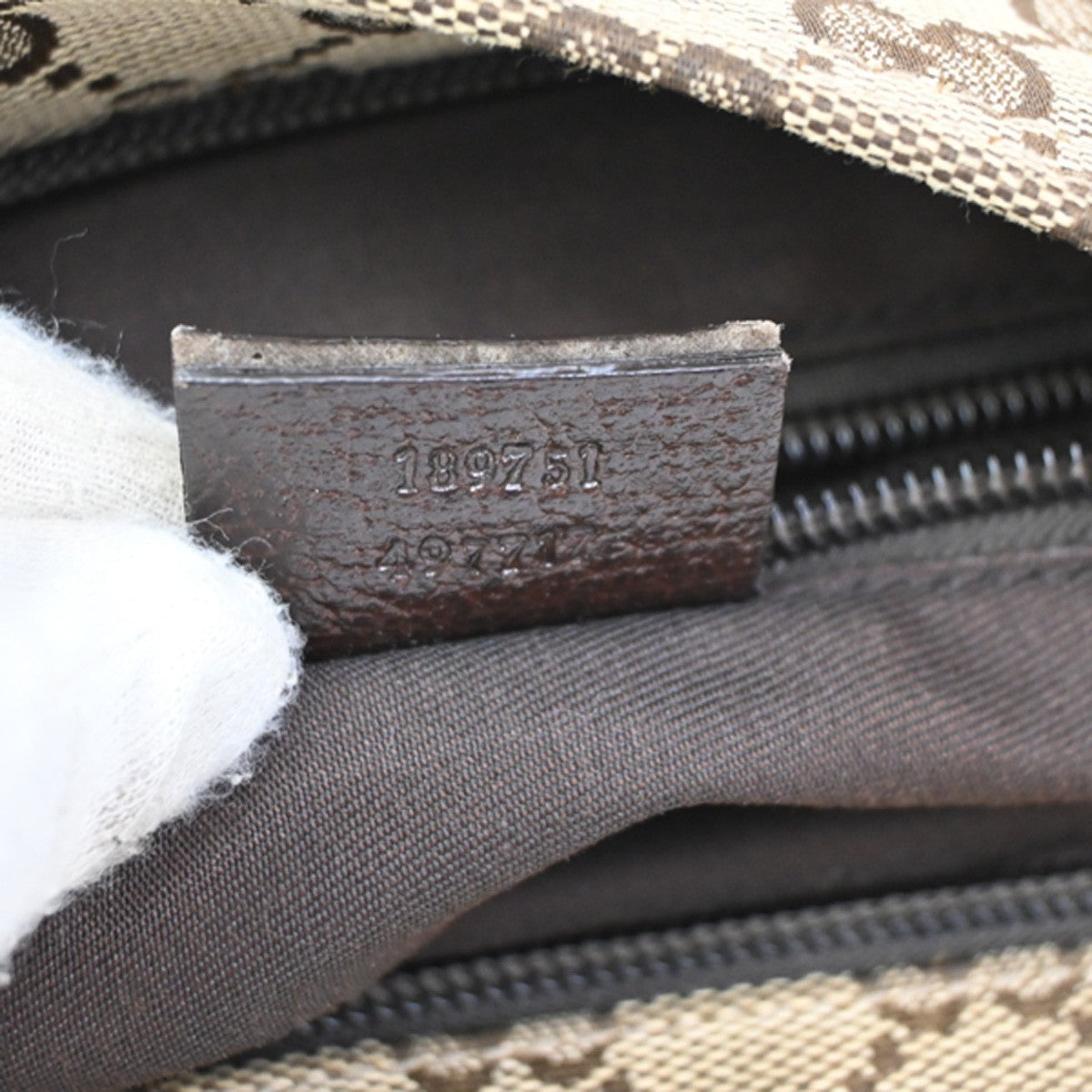 GUCCI GG Pattern Sherry Shoulder Hand Bag Cavans Leather Beige SHW Italy 34DA164