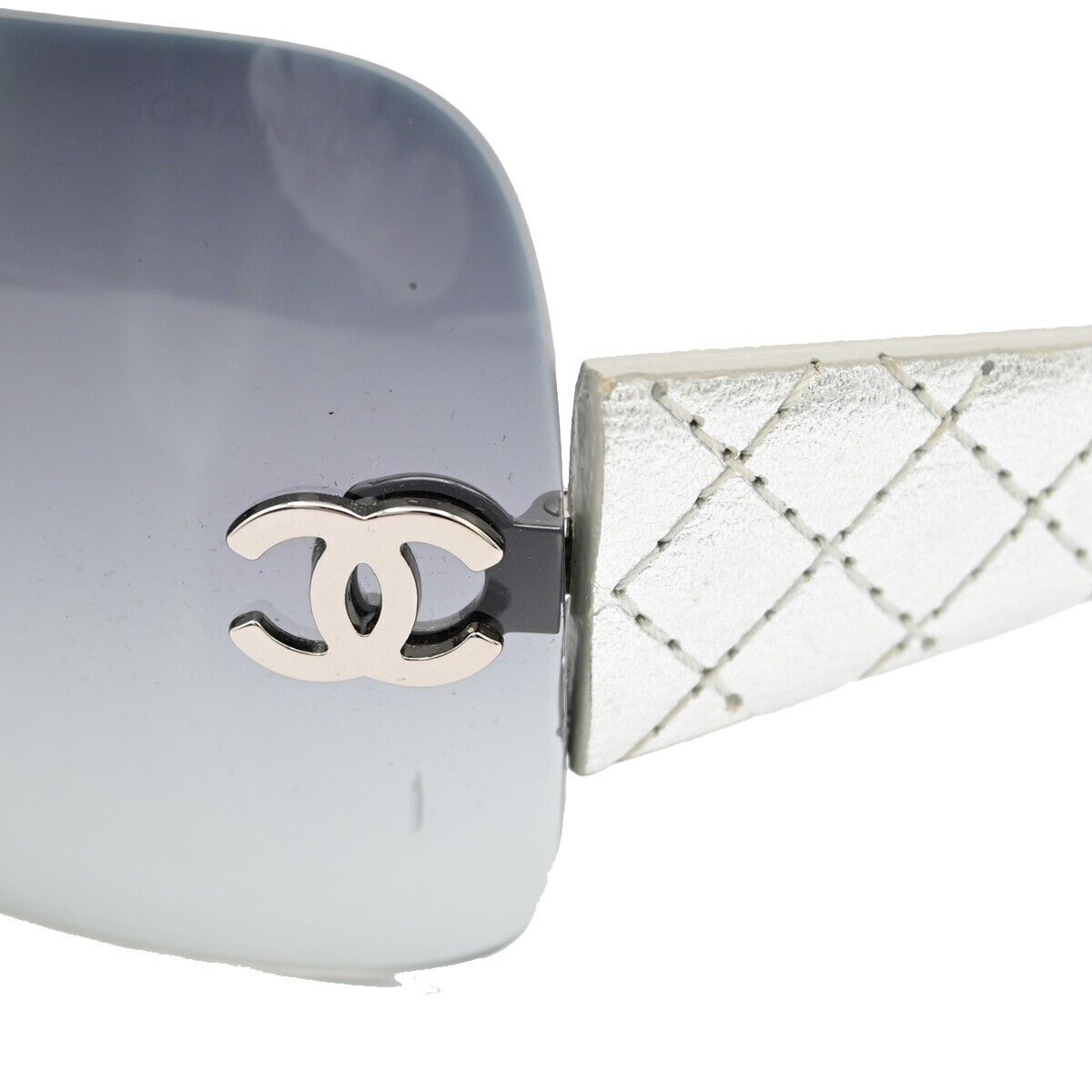 CHANEL CC Logo Matelasse Sunglasses Eye Wear 4157-Q Leather Silver 66YE628