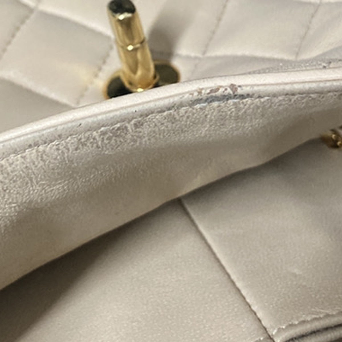 CHANEL CC Matelasse 25 Double Flap Chain Shoulder Bag Leather Beige GHW 827RF945