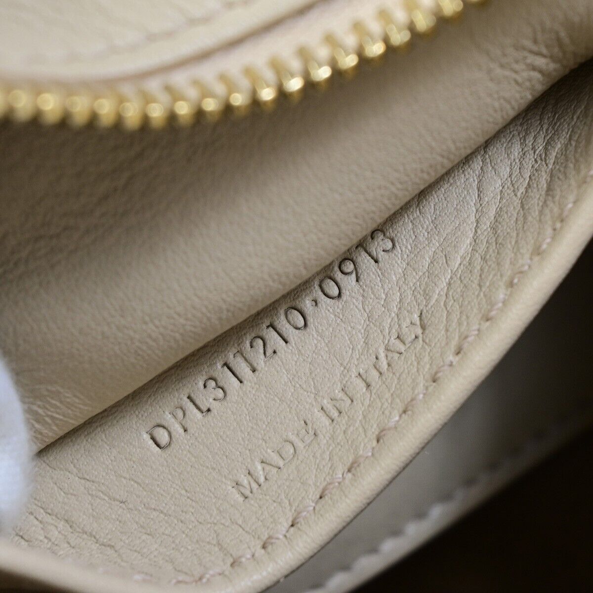 SAINT LAURENT  Logo Classic Y Cabas 2 Way Hand Bag Leather Beige Gold 72EB672