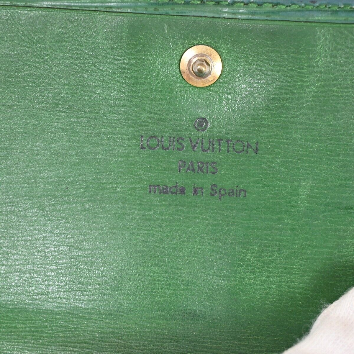 LOUIS VUITTON Logo International Trifold Wallet Epi Leather Green M63384 08YD113