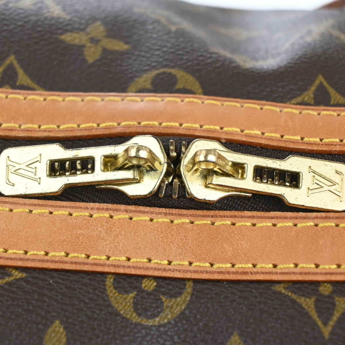 LOUIS VUITTON Sac Souple 45 Travel Hand Bag Monogram Leather BN M41624 85KP590