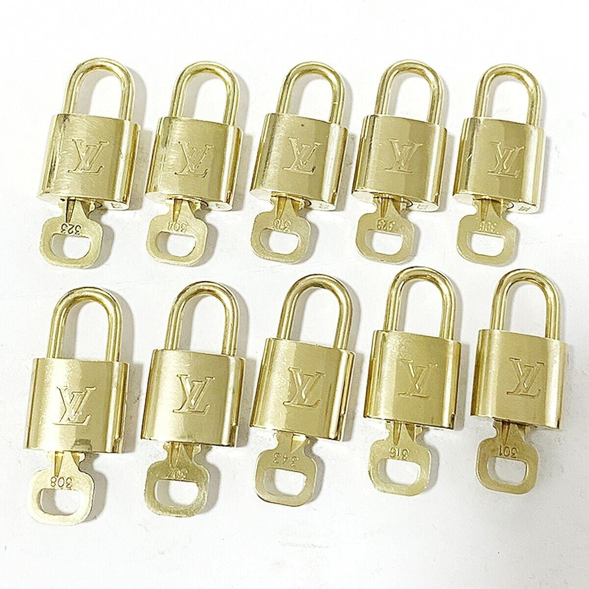 LOUIS VUITTON LV 10 SET PADLOCK KEY BAG CHARM CADENA GOLD-PLATED FRANCE 35MT218