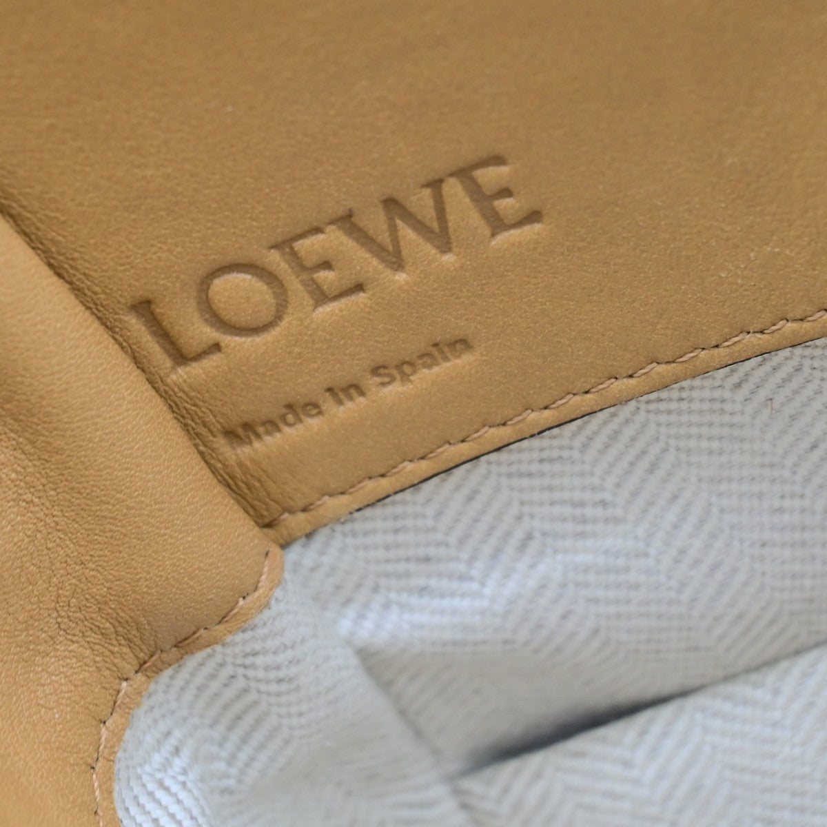 LOEWE Logo Hammock Medium Drawstring 2Way Hand Bad Leather Brown GHW 603RL084