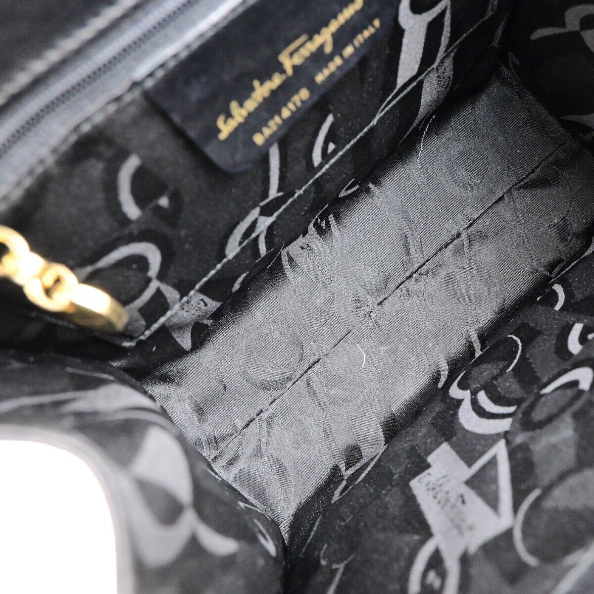 SALVATORE FERRAGAMO Logo Vara Hand Bag Canvas Leather Black Gold Italy 62EC294