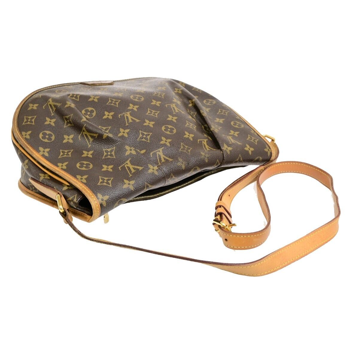 LOUIS VUITTON Menilmontant MM Shoulder Bag Monogram Leather BN M40473 31FB346