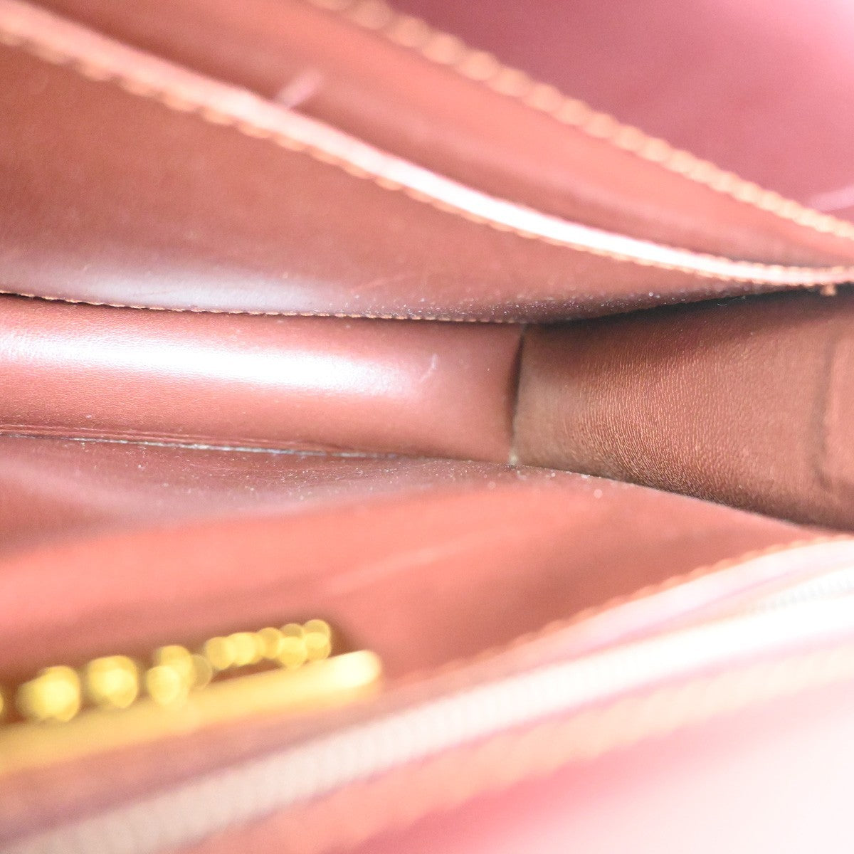 MUST DE CARTIER 2C Logo Two Flap Shoulder Bag Leather Bordeaux GHW Spain 37ZA278