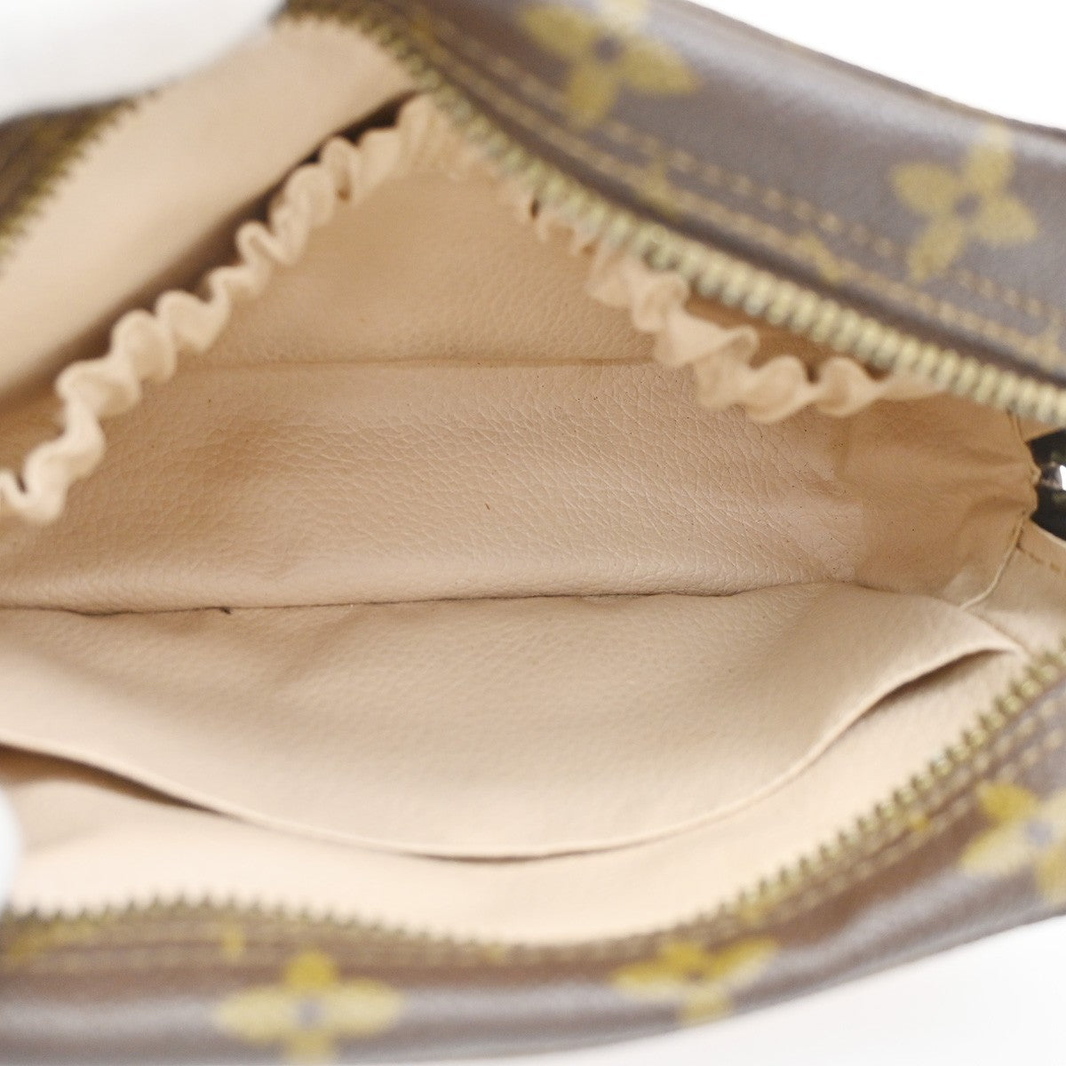 LOUIS VUITTON Trousse Toilette 18 Clutch Hand Bag Monogram Brown M47526 61CA760