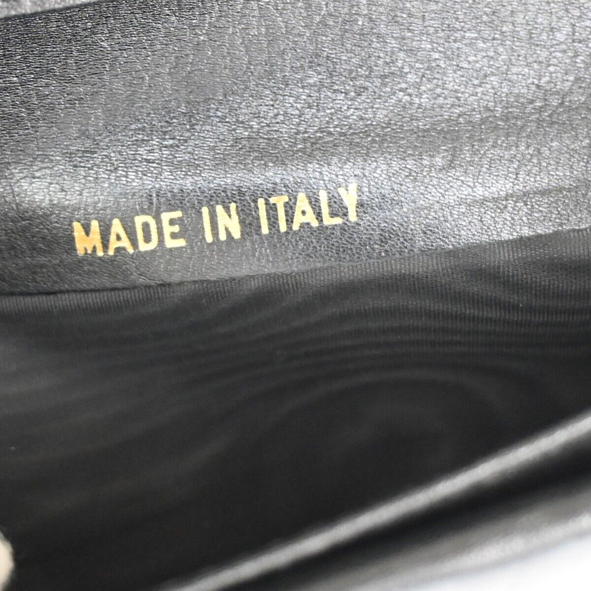 CHANEL CC Long Bifold Wallet Purse Caviar Skin Leather Black GHW Vintage 68YD942