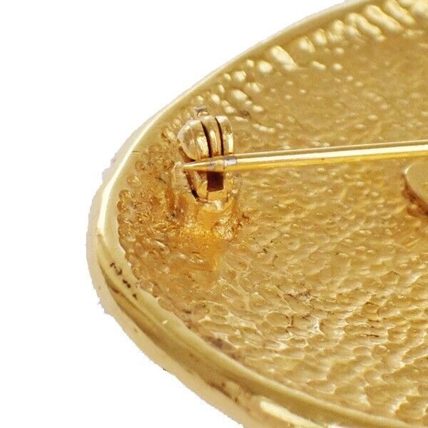 CHANEL CC Logo Crown Pin Brooch 26 Gold France Accessory Vintage 34RJ343