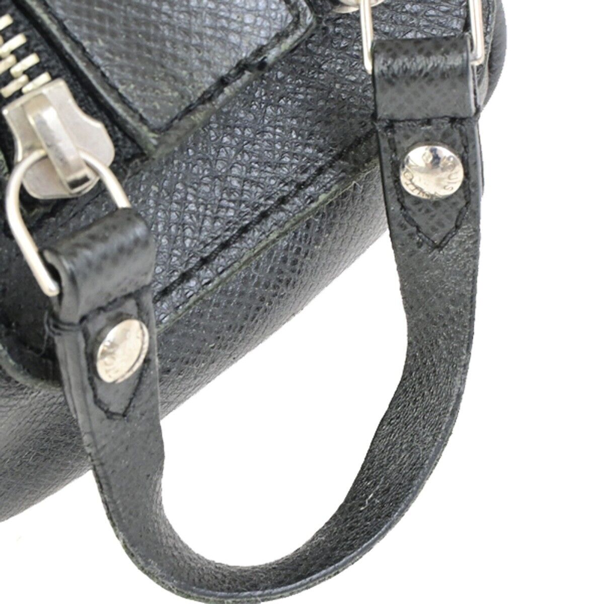 LOUIS VUITTON Trousse Ivan Hand Bag Pouch Taiga Leather Black M32492 04KA463
